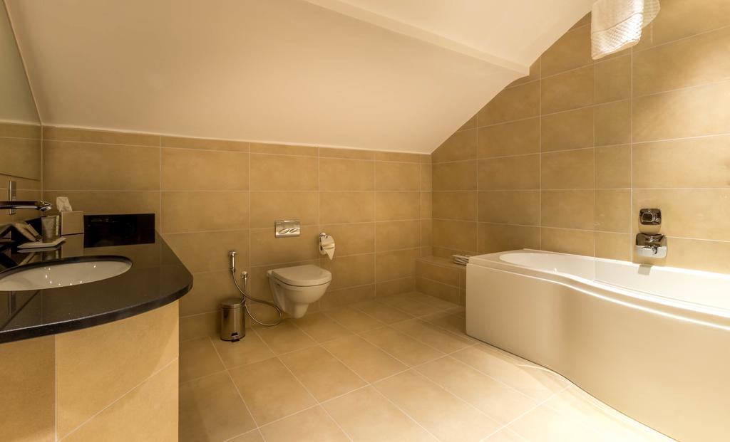 Mansio Suites Basinghall Лидс Экстерьер фото
