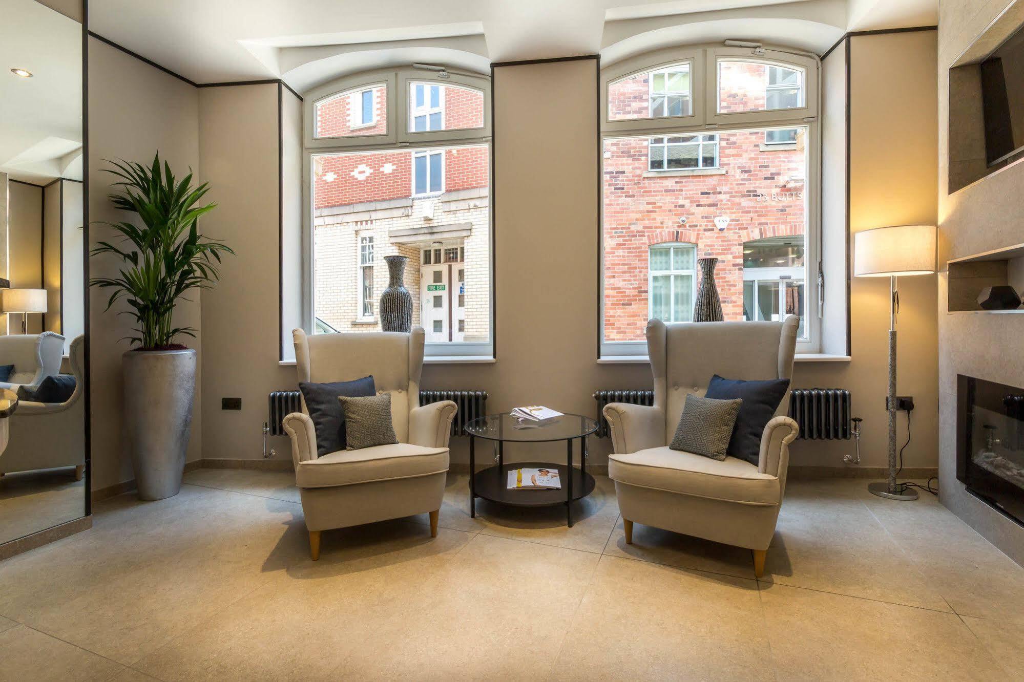 Mansio Suites Basinghall Лидс Экстерьер фото