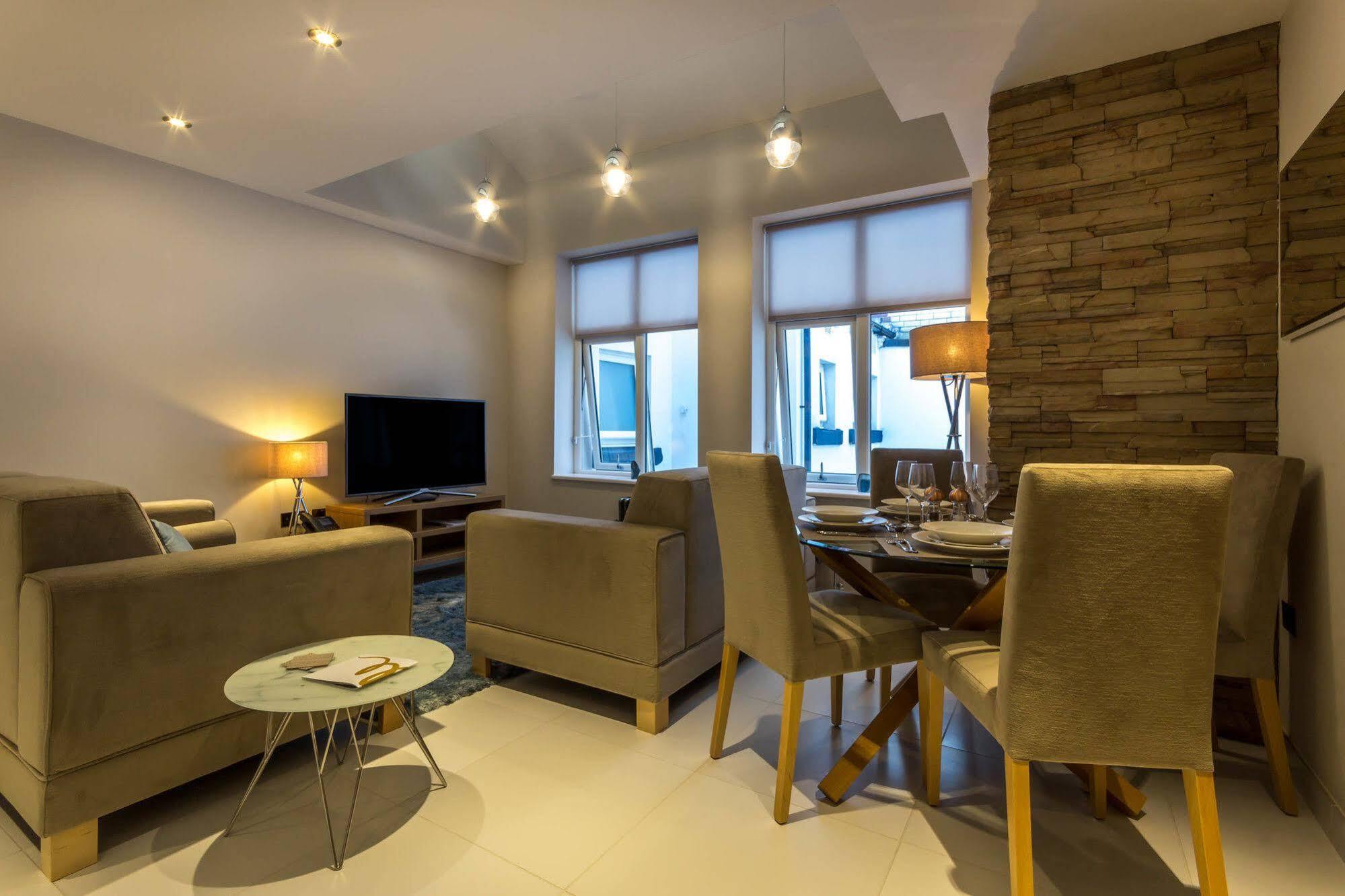 Mansio Suites Basinghall Лидс Экстерьер фото